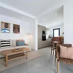 Marisa, Modern 3 Bed With Ac & Wifi *