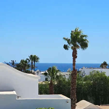 Marisa, Modern 3 Bed With Ac & Wifi Puerto del Carmen (Lanzarote)
