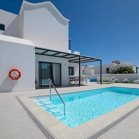 Marisa, Modern 3 Bed With Ac & Wifi 别墅