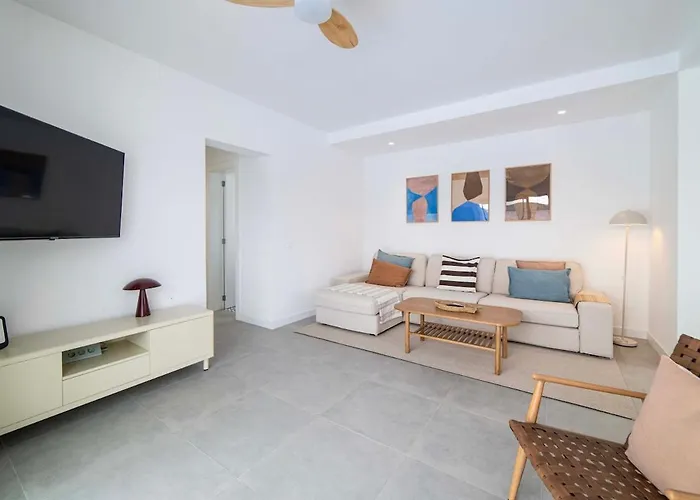 Willa Marisa, Modern 3 Bed With Ac & Wifi