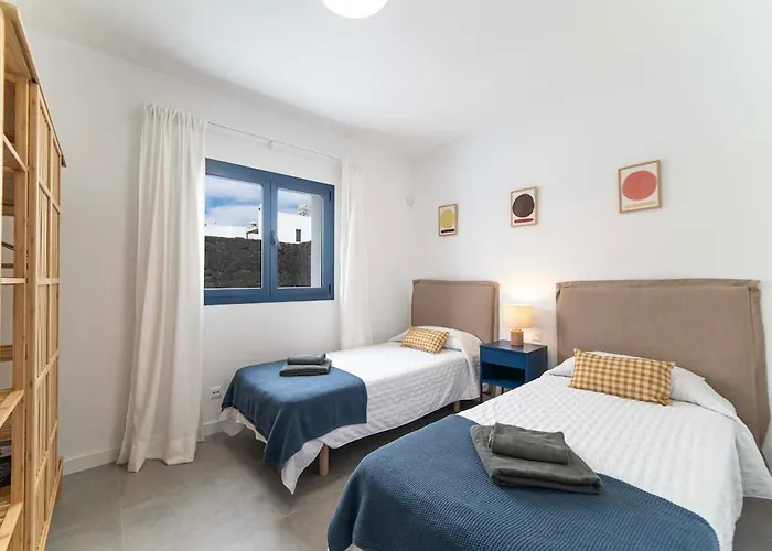 Marisa, Modern 3 Bed With Ac&wifi *