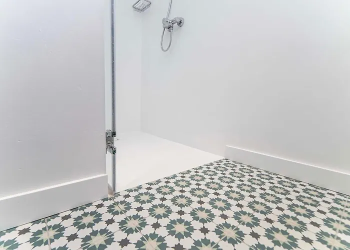 Marisa, Modern 3 Bed With Ac&wifi Villa